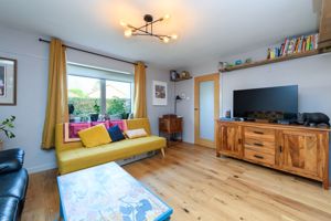 Sitting Room- click for photo gallery
